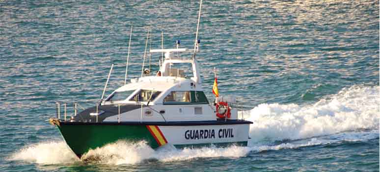  0037 shutterstock 8786527 guardia civil