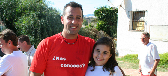 Dagens bedste målmand, Juan fra Alarma Universal, blev bakket op af sin datter. Dagens bedste målmand, Juan fra Alarma Universal, blev bakket op af sin datter.