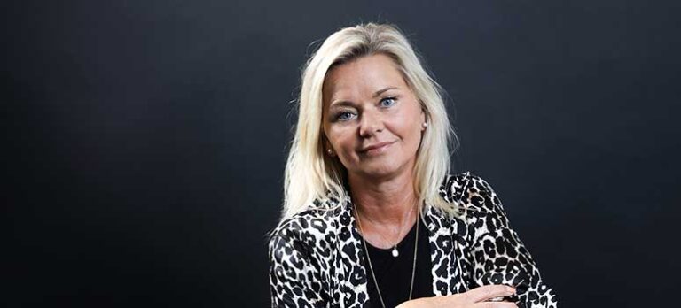 60522ae328b46bb9fcf50a53d2569327