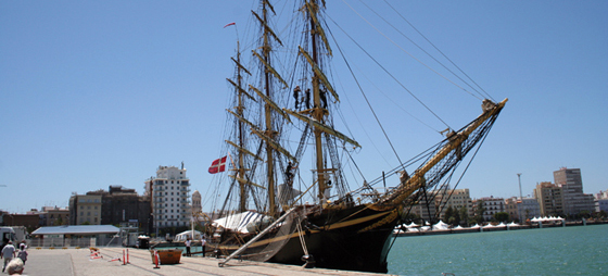 60e537e9f3e85b7ed44261bf05b583eb