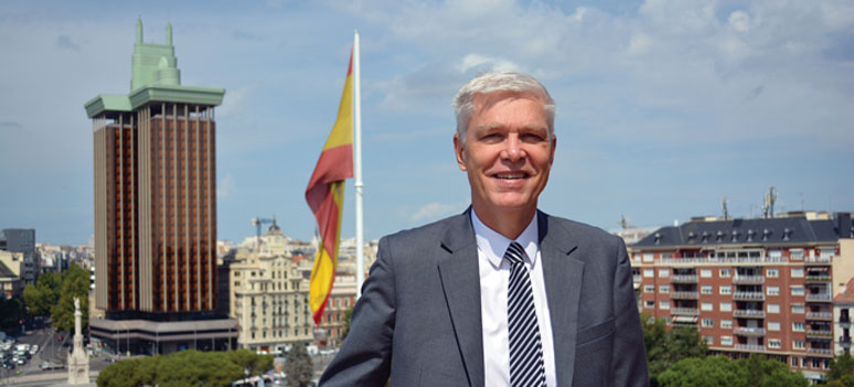 Embajador-John-Nielsen