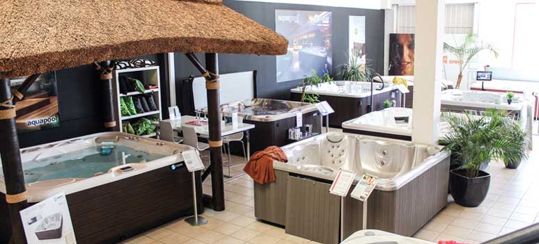 aqua-pool-14-marketing-4