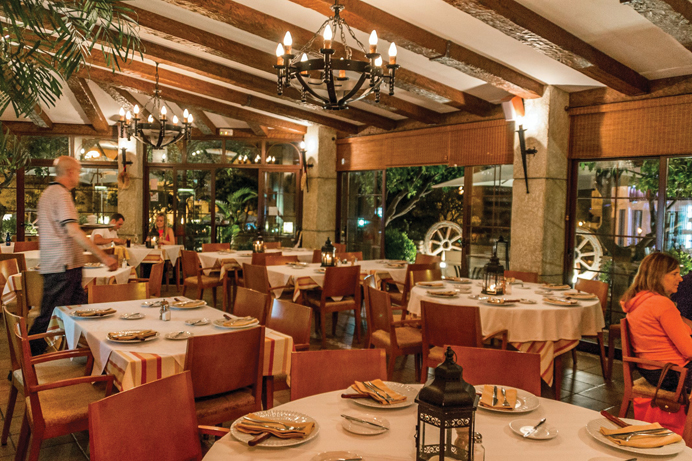 longhorn steakhouse benalamdena 71