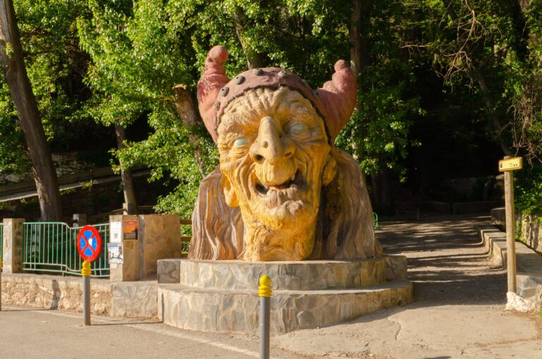 Soportujar,,Spain,-,16,May,2022,The,Head,Of,Mythical