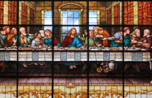 Se Kristi lidelseshistorie i Esteponas gamle bydel