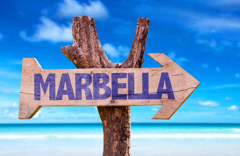 Marbella: – En luksusby med fattige arbejdere