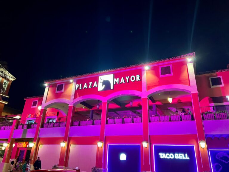 Udvidelse af populært shoppingcenter på vippen