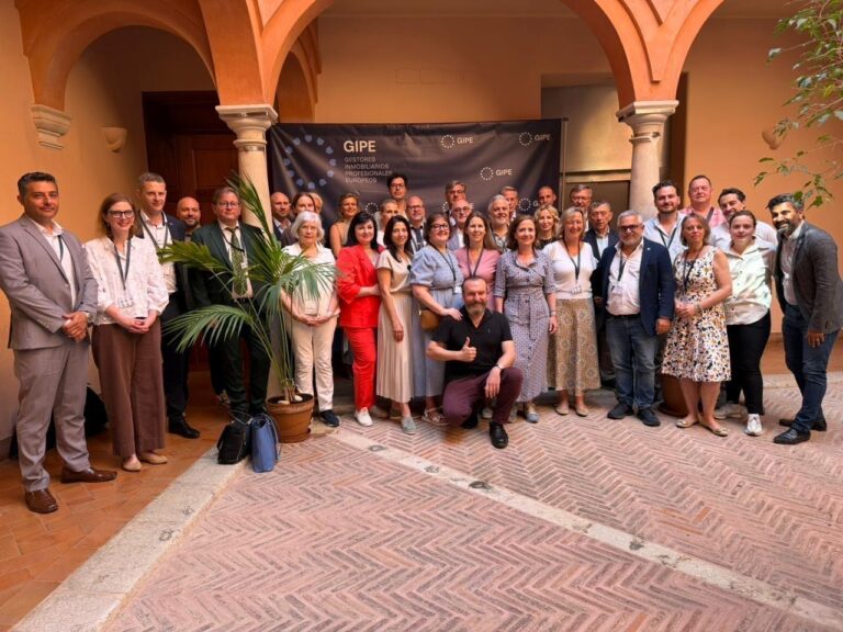 Ejendomstopmøde i Málaga