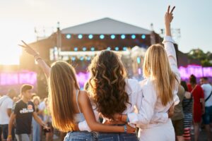 Stort musikarrangement i Nerja