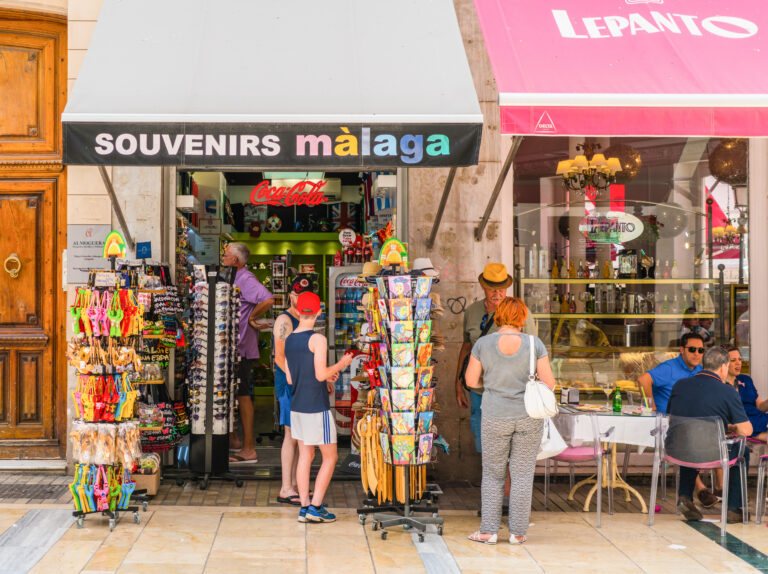 Málaga: Flest turister, men mindre forbrug