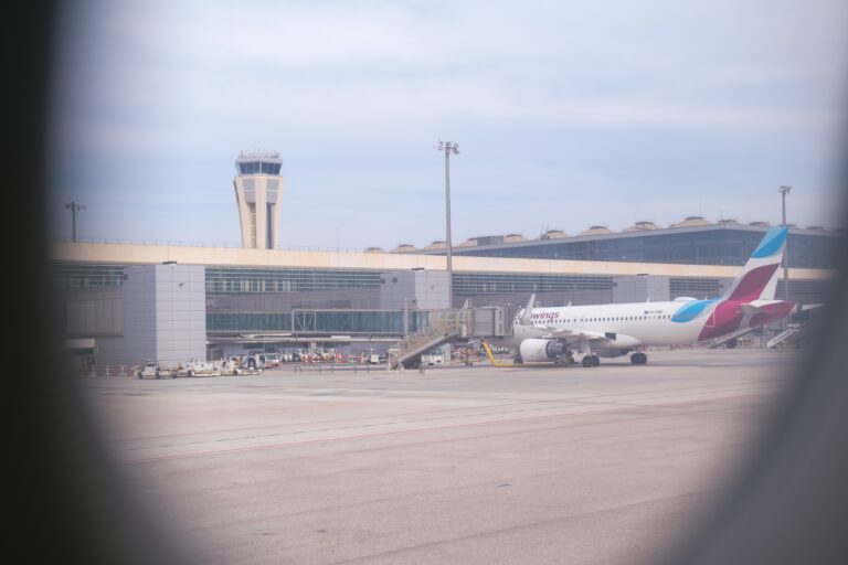 Stort kaos i lufthavnen – 625 fly aflyst