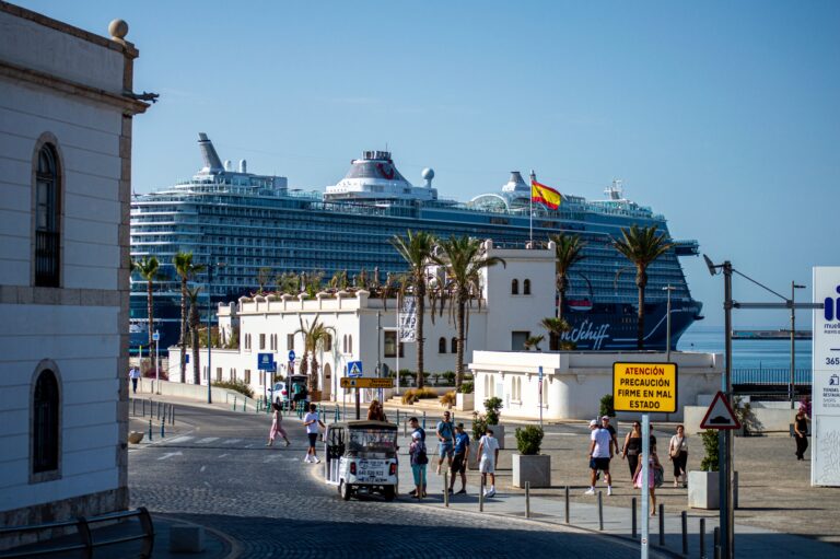 Der venter en travl krydstogtsmåned for Málaga